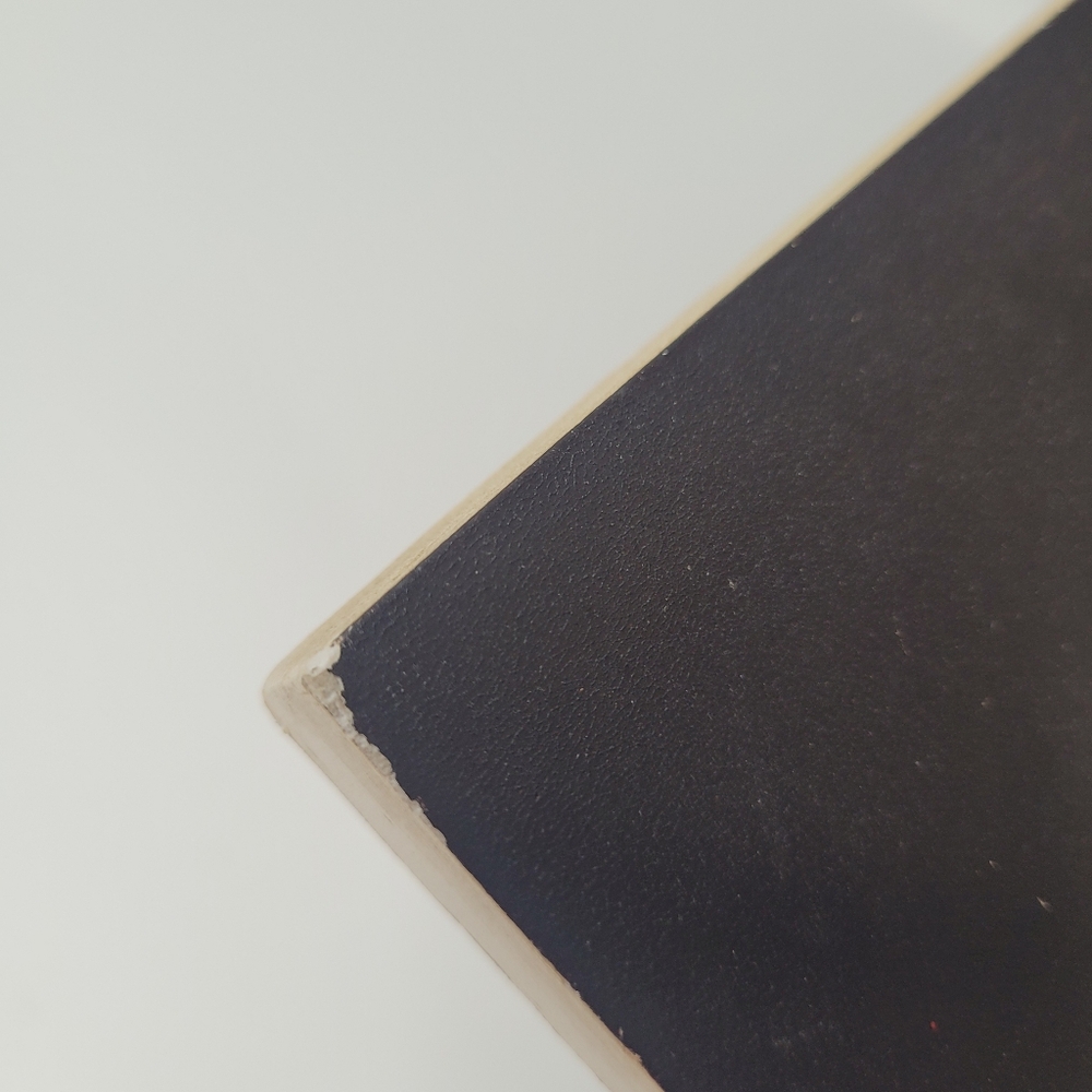 Vintage mid century decorative wall hanging with debossed deer & fawn in grass - Picture 10 of 12